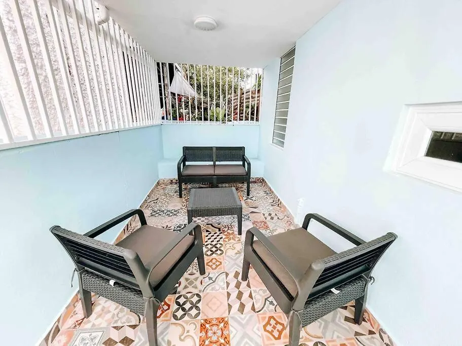 Apartamento Comfy & Bright Apt @ Calle Loiza - Walk To Beach / Calle Loiza Abajo -N San Juan